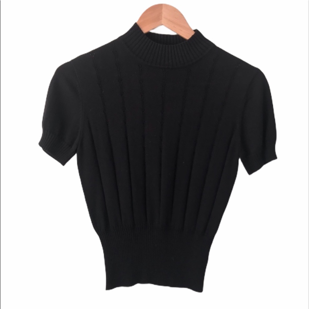 NORTON MCNAUGHTON short sleeve black sweater